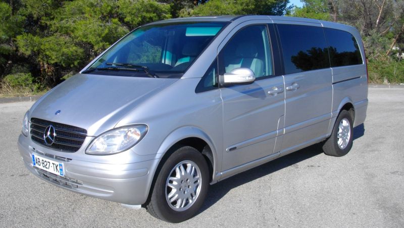 Minivan